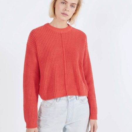 Round neck oversized sweater