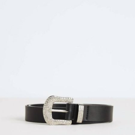 Belt with bejewelled buckle